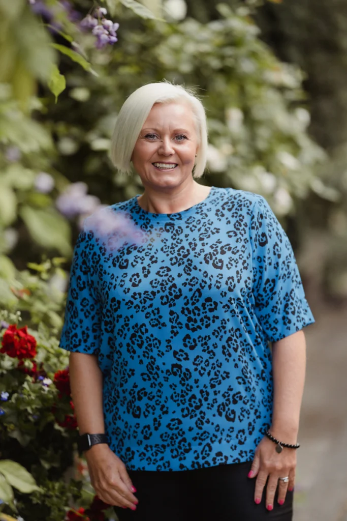 Shonagh L